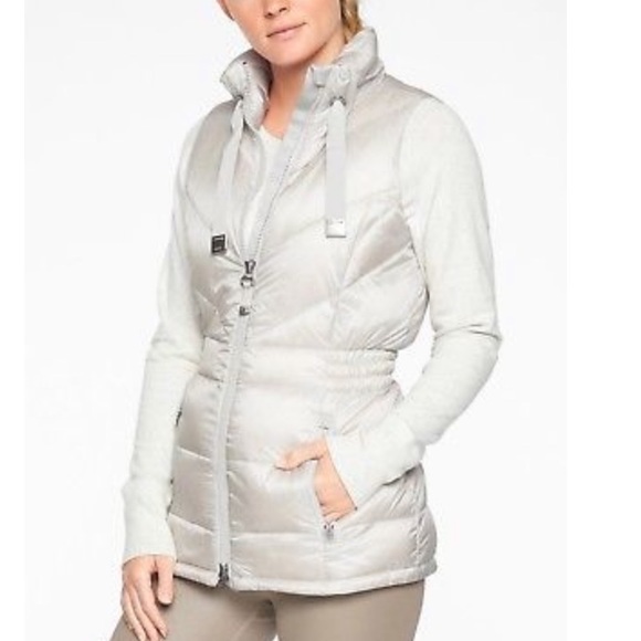 Athleta Jackets & Blazers - NWT Athleta Banner Peak Vest Moonlight Grey M